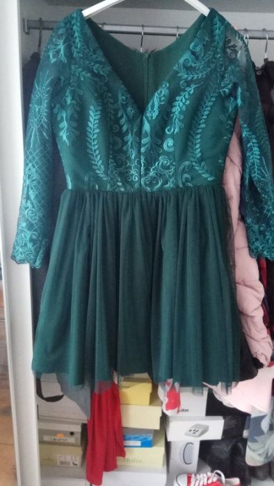 Sukienka butelkowa zieleń idealna na wesele lub studniówkę