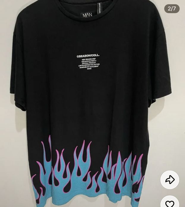 Футболка  boohooMAN x Quavo Skull and Flame Tee