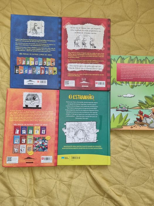 Livros didáctico crianças e adolescentes. Novos