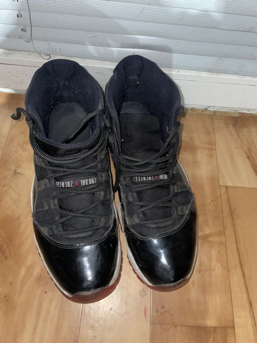 Jordan 11 playoffs (2012) Bred