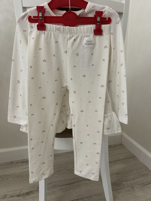 Костюм для дівчинки