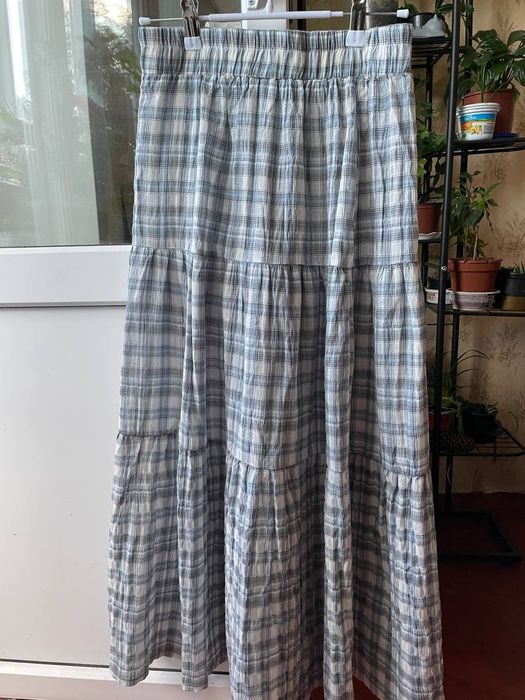 Довга спідниця у клітинку юбка у клітинкуз легкої тканини