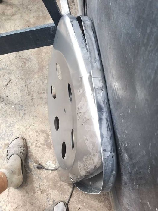 Топливный бак, ремонт кузова, удаление вмятин