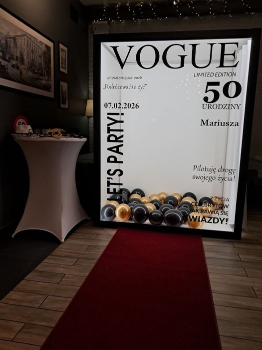 Fotobox, fotobudka 360, telefon życzeń, ścianki balonowe