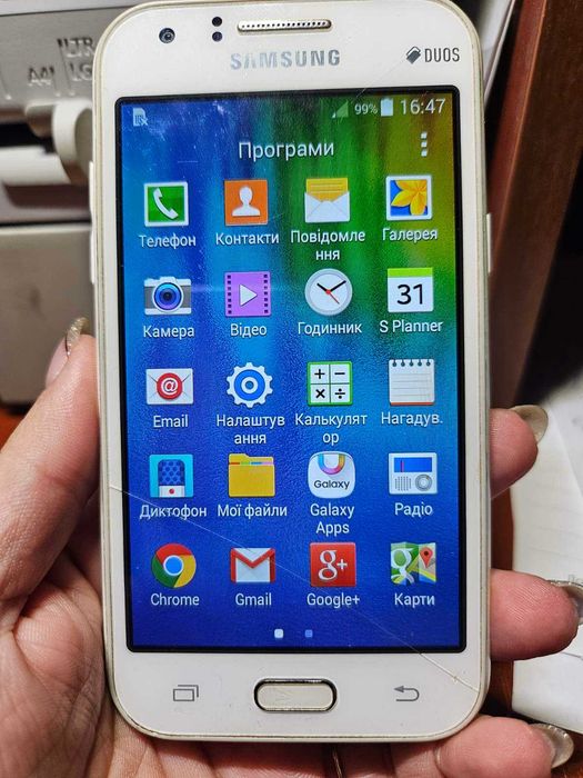 Samsung Galaxy J1 (SM-J100H)