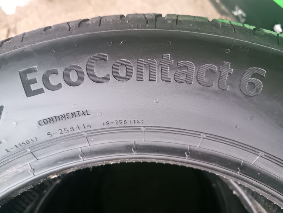 Komplet opon 195/60R15 Continental