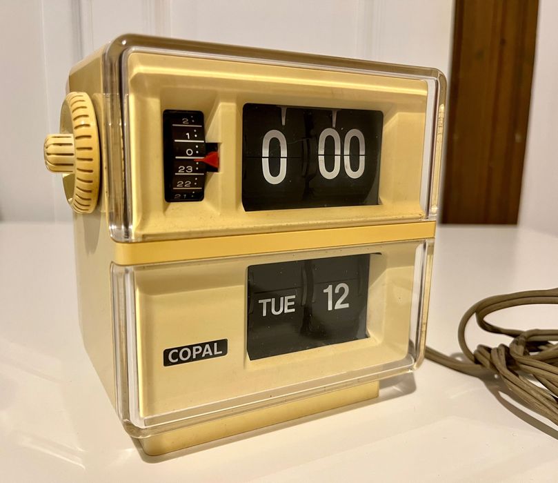 Zegar klapkowy COPAL DP-180 - japoński klasyk