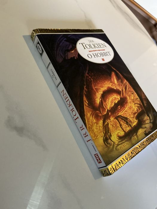O Hobbit. J.R.R.Tolkein