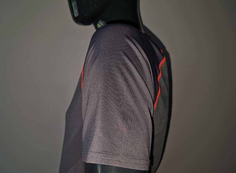 Under Armour HeatGear koszulka kompresyjna rozmiar: LG