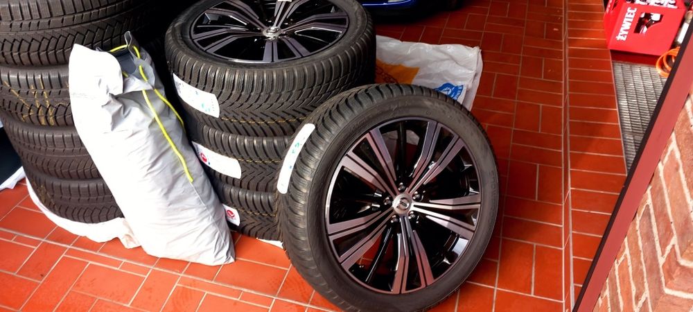 Nowe Felgi oryginał VOLVO OE  XC60  8Jx20, 5x108, ET52.5, 2024/25r