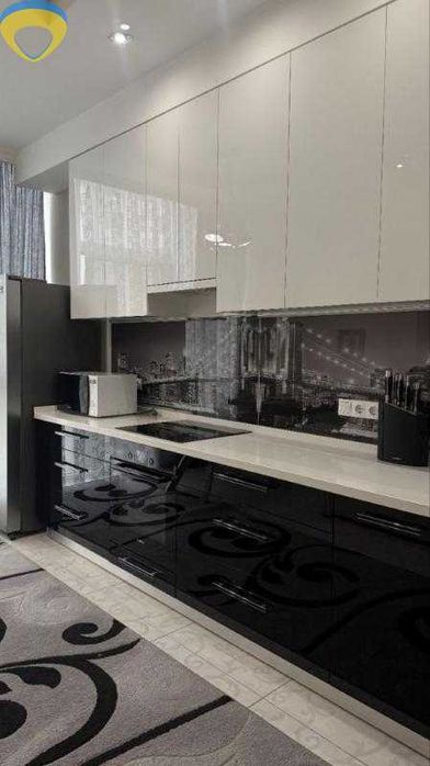 Продам ексклюзивну 3 кімнатну квартиру в ЖК 4 Жемчужина вул. Марсельська 7 поверх