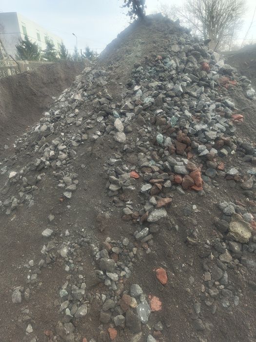 Gruz betonowy drogi parkingi pod kostkę