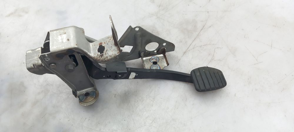 Pedal do travão RENAULT Clio IV (BH_)