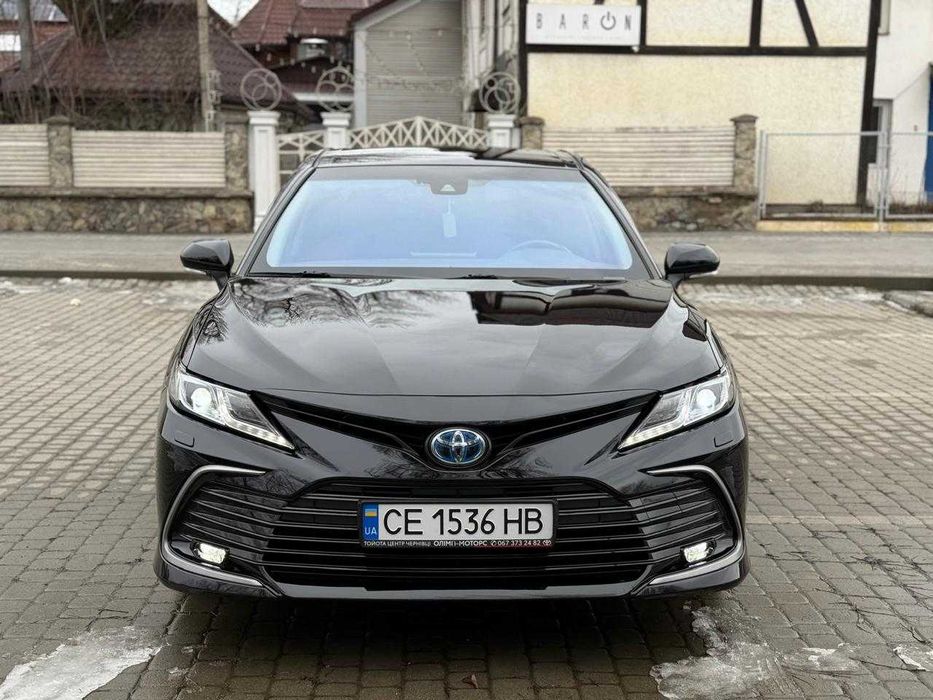 Toyota Camry 2021 2.5 Гібрид