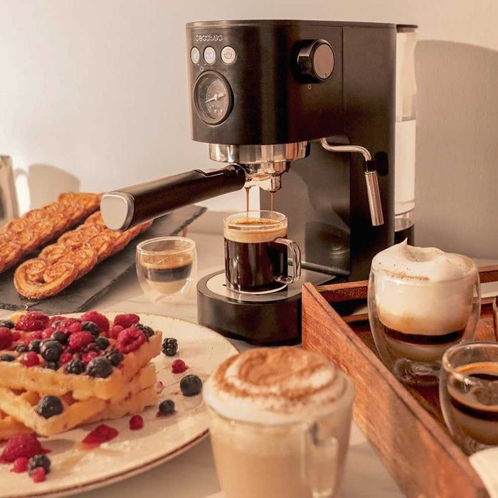 кавоварка Еспресо-машина Cecotec Cafelizzia Fast Pro. 1350 Вт