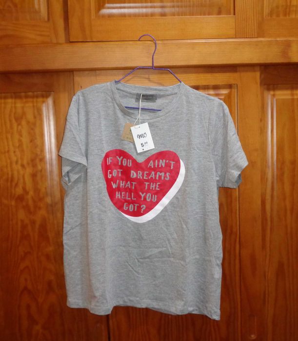 T-shirt da MO para mulher tamanho M  (Nova com etiqueta)
