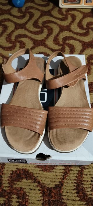 Босоніжки Caprice