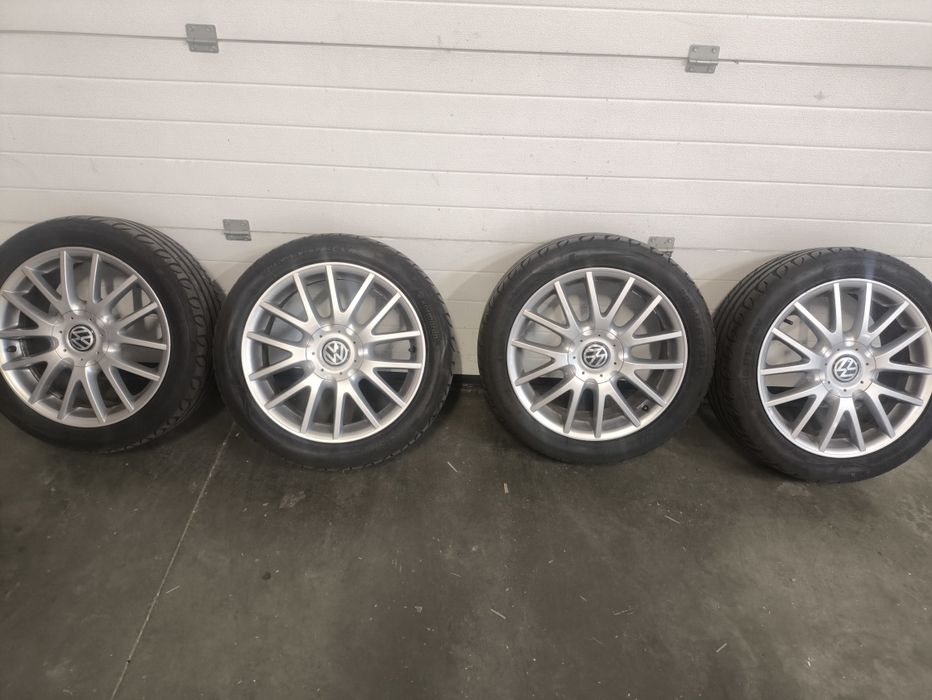 Felgi VW Golf R17 5x112 ET54 1K0601025AN