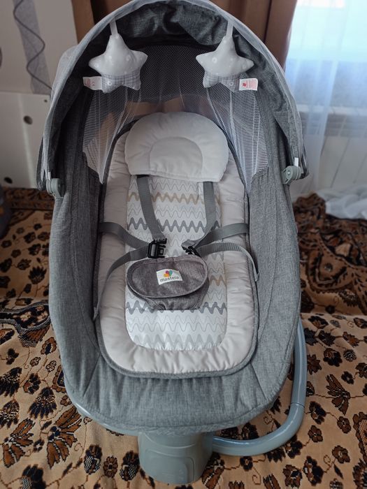 Заколисуючий центр шезлонг 4 в 1 Mastela 8113 Light Grey (світло-сірий