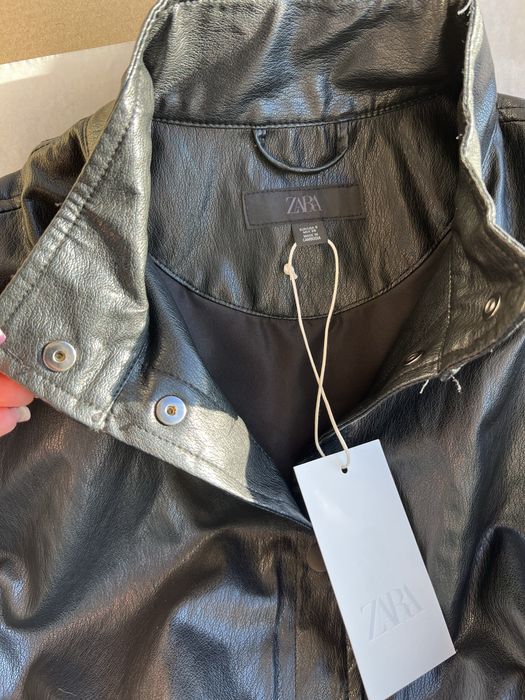 Шкіряна жіноча куртка Zara S чорного кольру XS і L