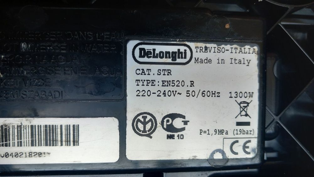Máquina de café Nespresso _ DeLonghi