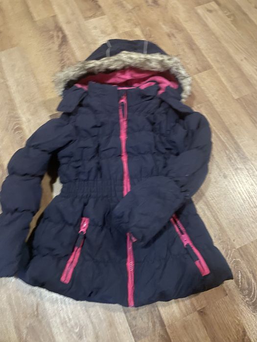Куртка для дівчинки 116