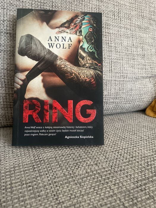 Ksiazka ring Anna wolf