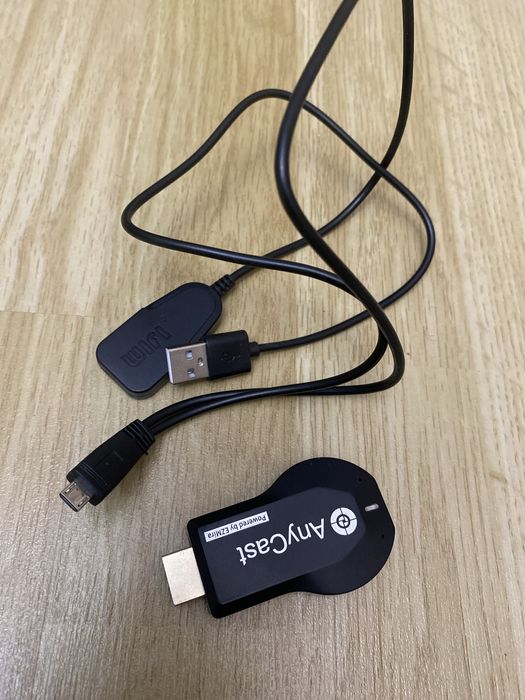 Медіаплеєр WIFi адаптер для телевізора або проектора