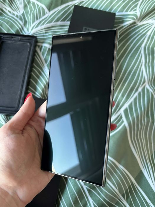Samsung Galaxy S24 ULTRA