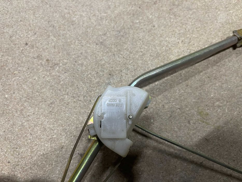 Датчик уровня топлива ВАЗ 2101.2102 ссср