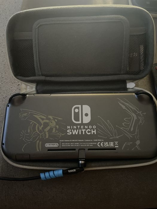 Nintendo Switch Lite Pokemon Edition