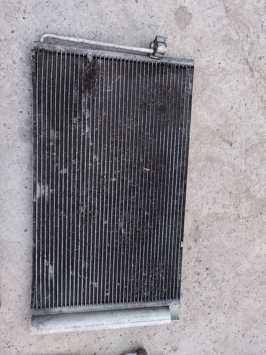 Радіатор Кондиціонера БМВ Е39 Е46 Е53 Е60 Е61 Е65 Е66 Е70 Е90 Е91 BMW