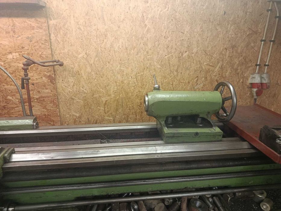 Tokarka uniwersalna TUC40 x 2000