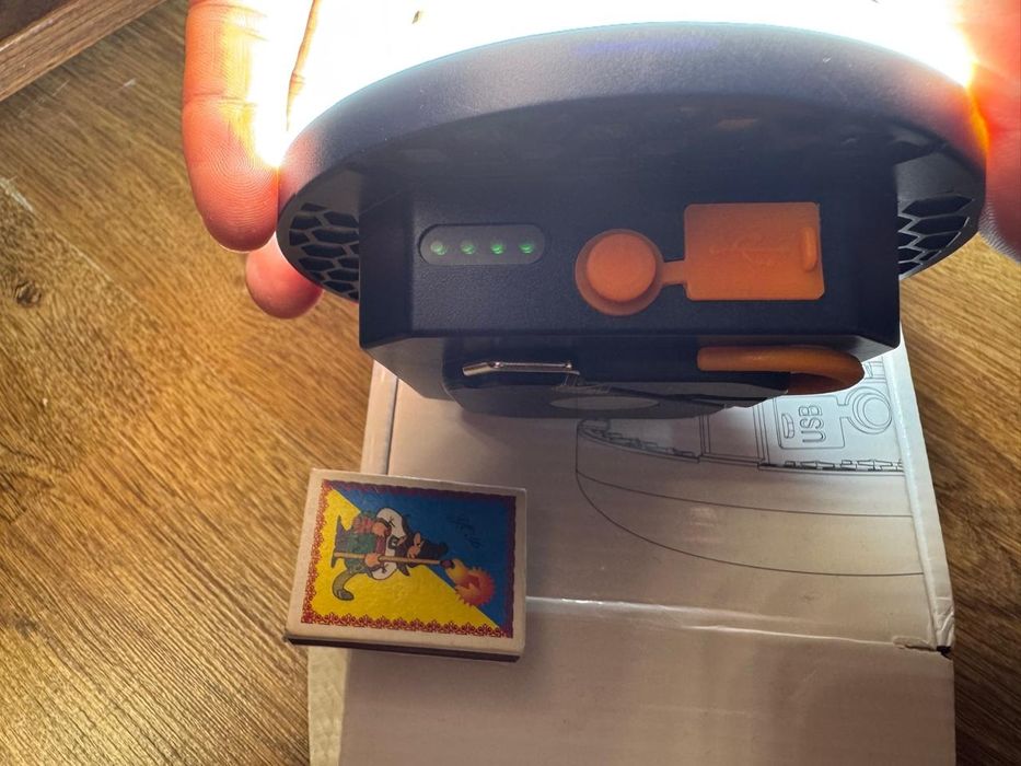 Яскравий ліхтар фонарь лампа павербанк на акумуляторі