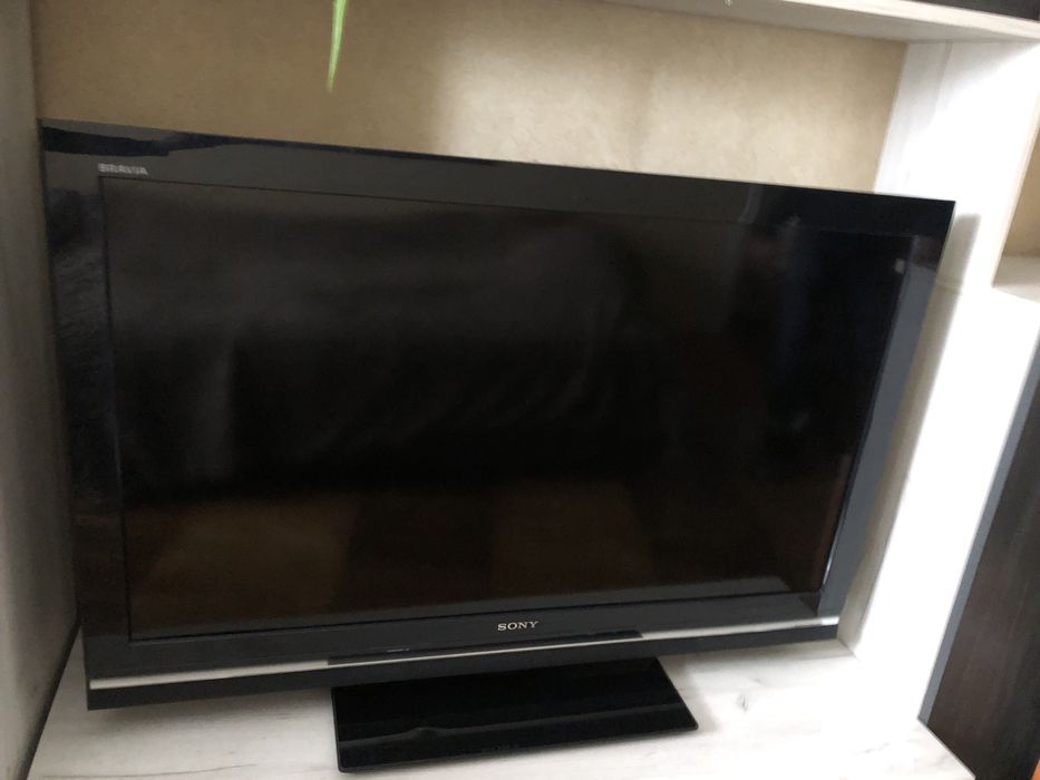 Продам Телевизор SONY