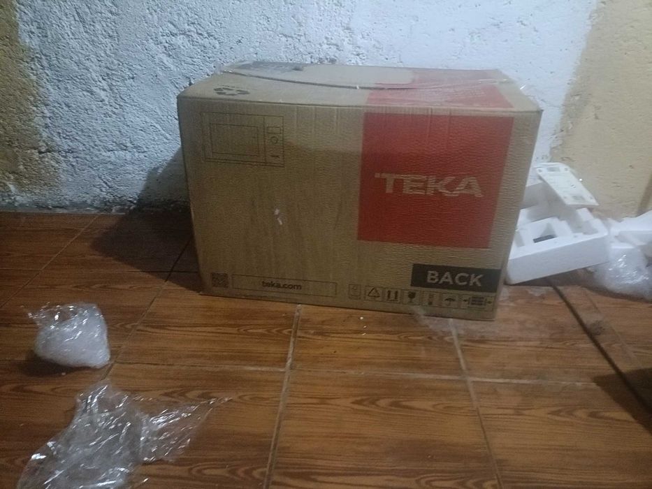 Microondas Teka novo
