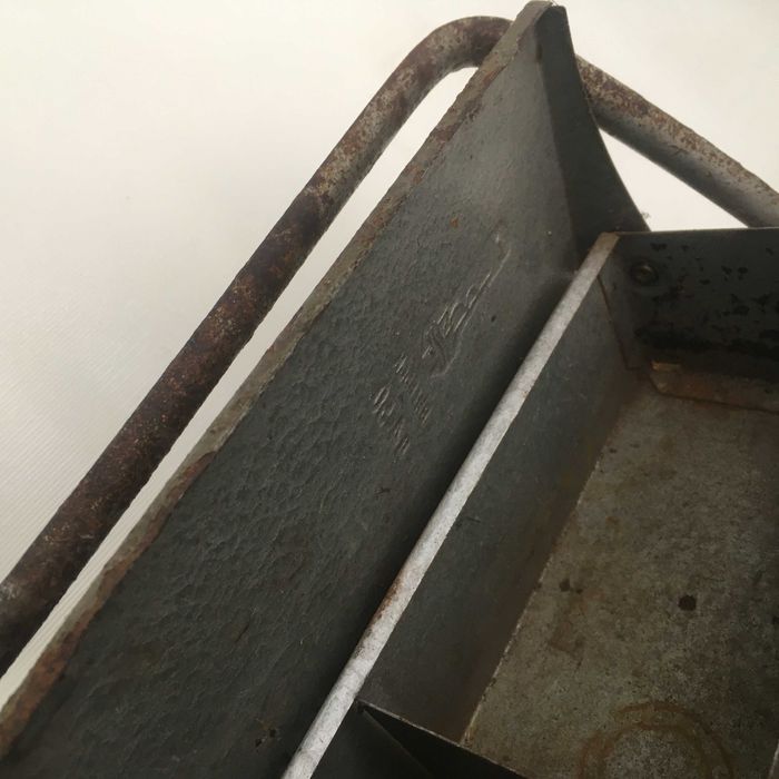 Металевий ящик для інструментів СРСР.