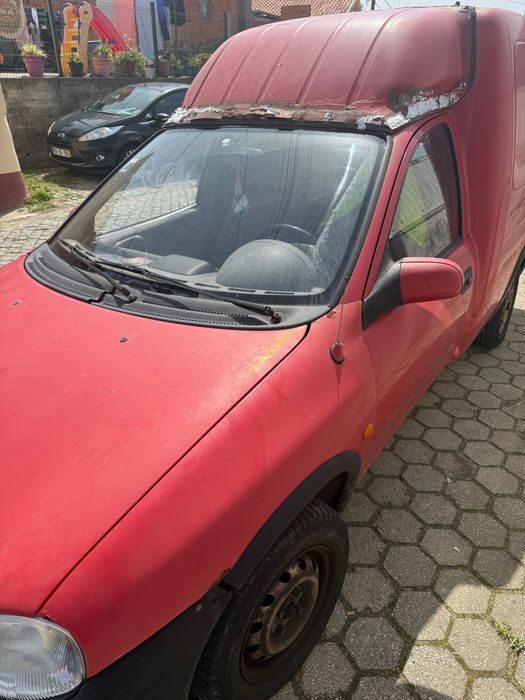 Opel combo motor izusu