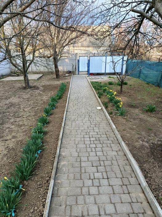 Продажа пол дома