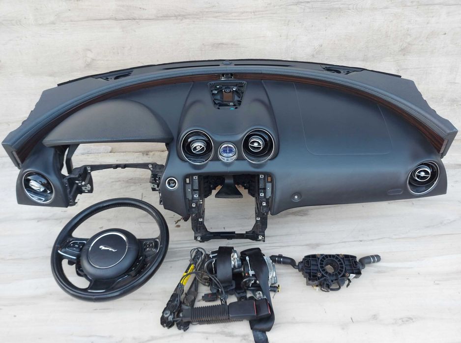 Разборка JAGUAR XJ X351 . Бампер та інше