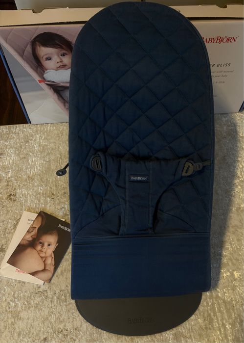 Leżaczek bujaczek babybjorn