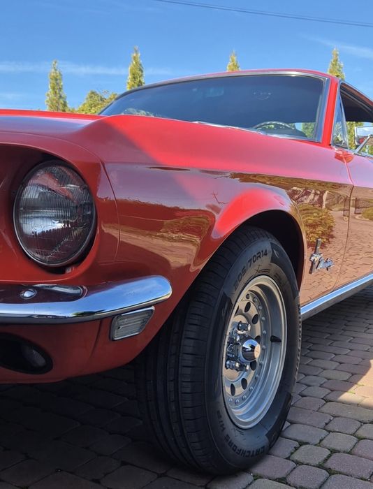KOŁA Felgi z nowymi oponami Ford mustang 66- 70r.