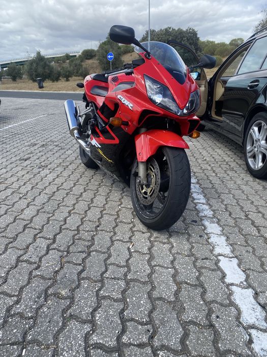 Honda CBR 600 F4i