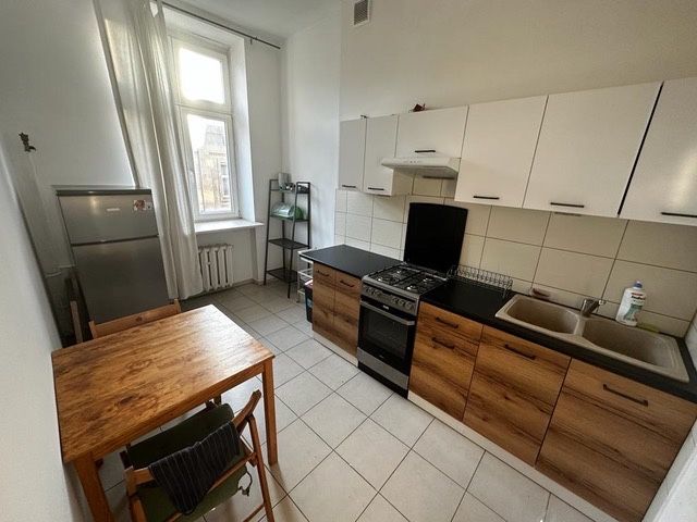 Pokój do wynajecia w Łodzi przy ulicy Piotrkowskiej - Widok 3