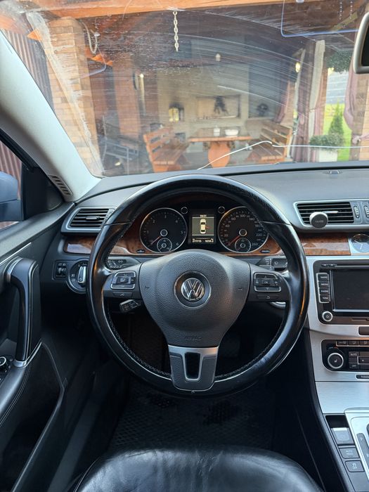 Volkswagen Passat B7