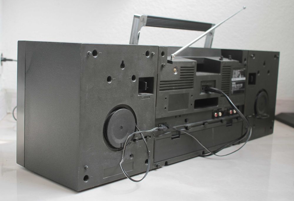 Магнітофон  SHARP GF800