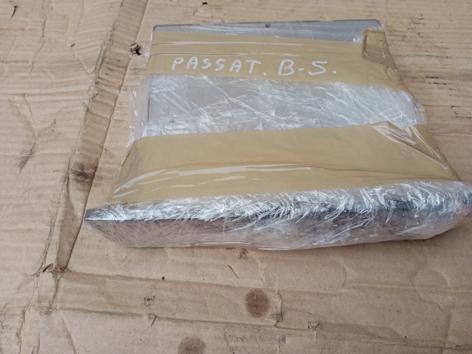 Stan BDB VW Passat B5 czytnik nawigacji panel sterownik