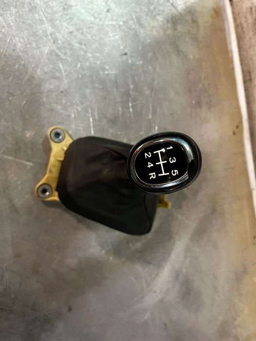 SELECTOR DE VELOCIDADES MITSUBISHI SPACE STAR 1.9DID 2640A004