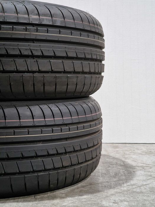 [Como Novos] 2 Pneus 235/55R18 GOODYEAR