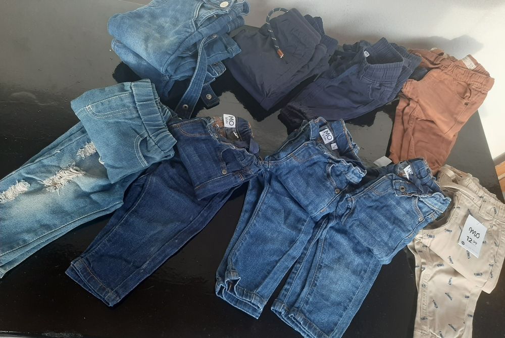 Fotos de algumas roupinhas e calçado para gémeos(meninos) 0-12 meses